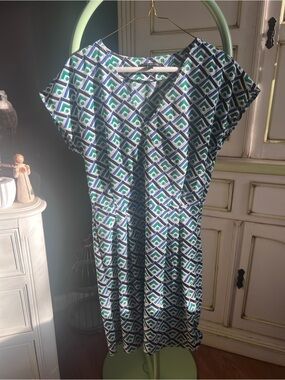 Banana Republic Geometric Print Shift Dress in Green & Navy